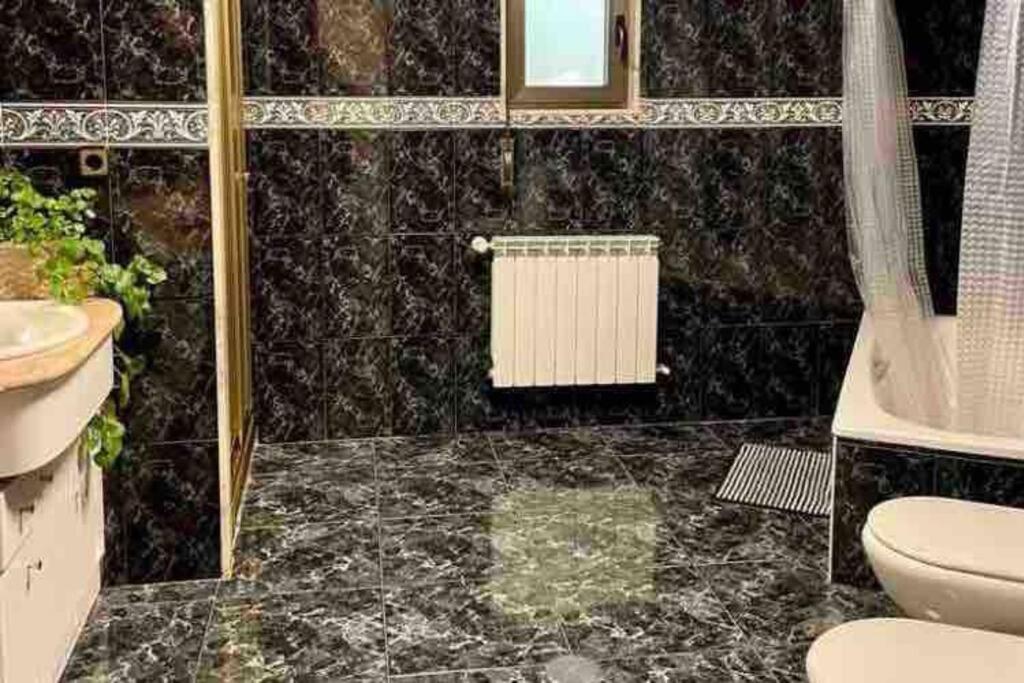 La Casona De La Carbayeda Villa Oviedo Kültér fotó